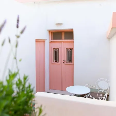 Twin House In Lefkes I Nyaraló *